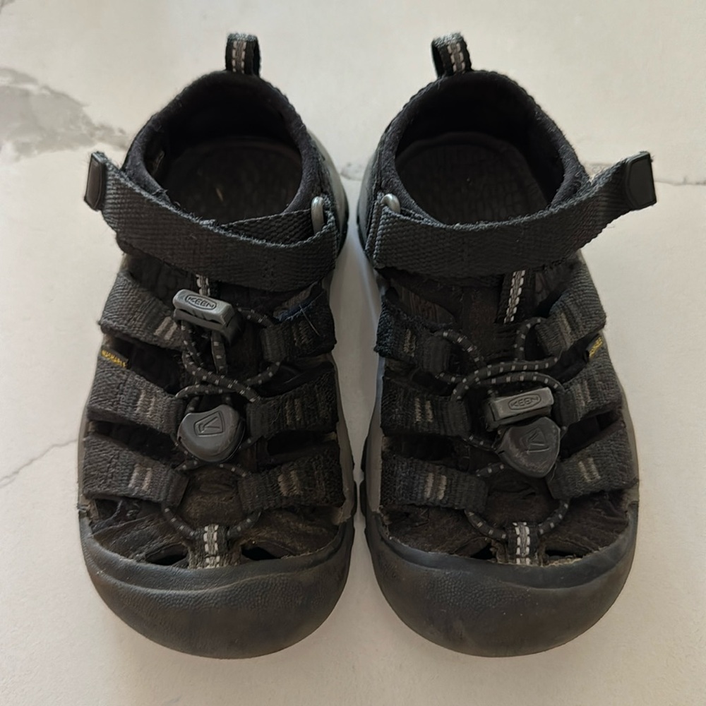 Black Keen Toddler Sandal Size 10